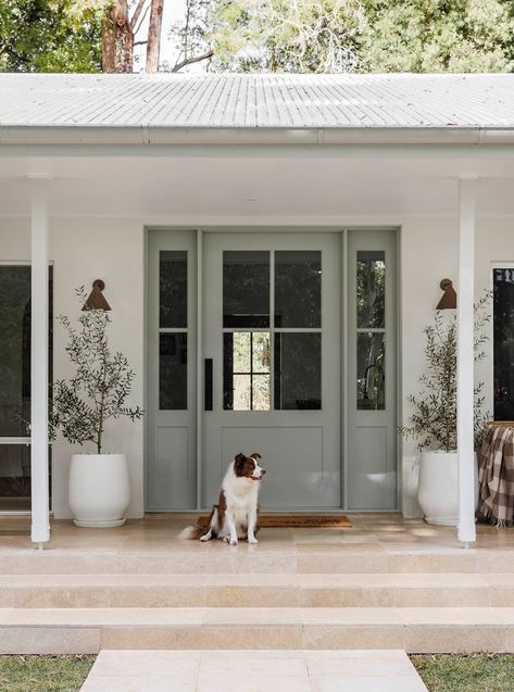 Ewingsdale — www.thestables.com.au Queenslander Front Door, Modern White House Exterior, Front Entrance Ideas Exterior, Front Door Coastal, Front Verandah, White Exterior Houses, Beach House Interior Design, Farmhouse Front Door, House Color Palettes