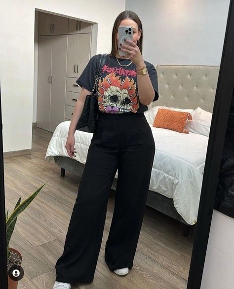 Bershka Outfit, Outfits Juvenil, Outfits Gorditas, Job Clothes, Look Plus Size, Tenis Nike, Ootd Ideas, Shein Outfits, Causal Outfits