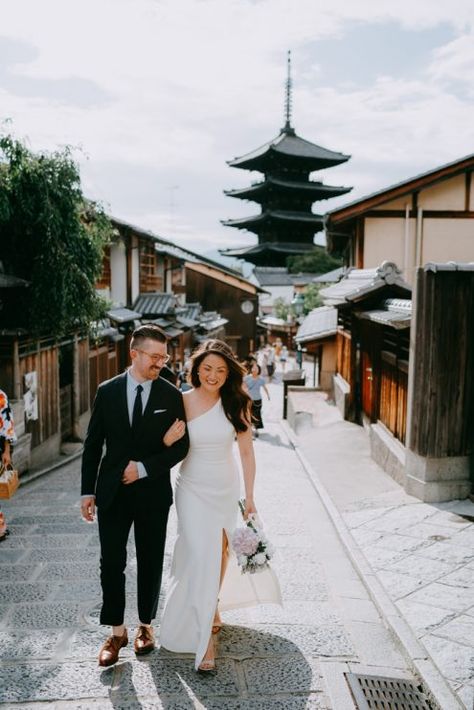 Elopement In Japan, Elope In Japan, Japan Destination Wedding, Tokyo Engagement Photos, Japan Wedding Photography, Japan Engagement Photos, Japanese Elopement, Tokyo Elopement, Japan Elopement