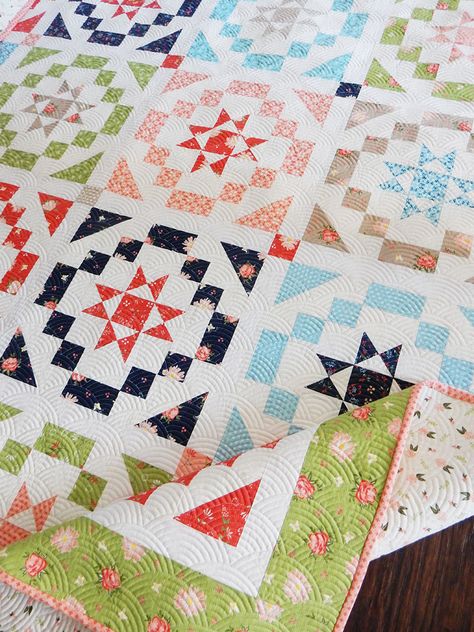 Fat Eighth Quilt Pattern, A Quilting Life, Vintage Setting, Dash Pattern, Ohio Star, Good Reads, Amy Smart, Layer Cake Quilts, Fat Quarter Quilt