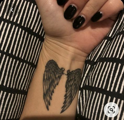 Angel Wing Tattoo, Angel Tattoo Designs, Wing Tattoo, Hand Tattoos For Women, Stylist Tattoos, Celtic Tattoos, Badass Tattoos, Wings Tattoo, Feather Tattoos