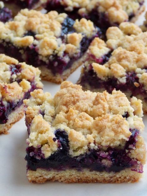 Berry Crumble Bars, Blueberry Crumb Bars, Blueberry Pie Bars, Blueberry Crumble Bars, Blueberry Bars, Crumb Bars, Berry Crumble, Shortbread Bars, Blueberry Crumble