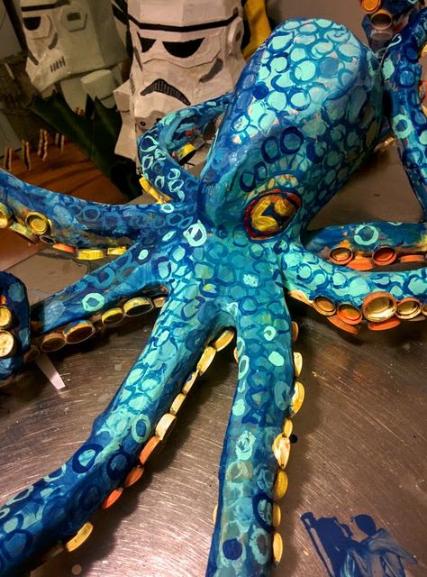 Monster Tentacles, Ocean Art Projects, Octopus Crafts, Under The Sea Decorations, Octopus Decor, Sculpture Lessons, Paper Mache Animals, Recycled Art Projects, Sea Decor