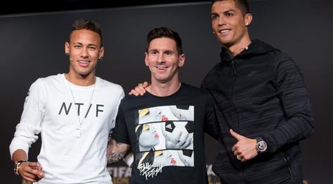 Lionel Messi, Neymar, Cristiano Ronaldo Messi Y Cristiano, Cristiano Messi, Cristiano Ronaldo And Messi, Messi Vs Ronaldo, Ronaldo Photos, Football Awards, Cr7 Messi, Xabi Alonso, Messi Vs