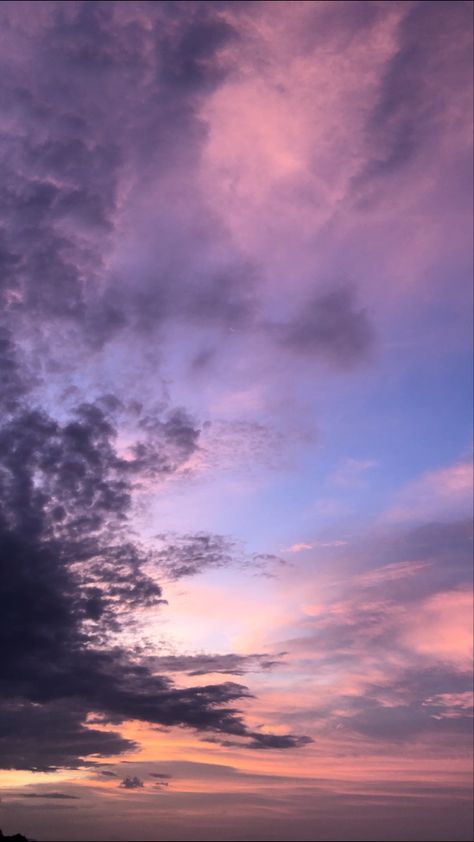 Sunset Rose, Sky Photography Nature, Sky Moon, Night Scenery, Cloud Drawing, Pretty Landscapes, Purple Sky, Pretty Sky, Night Sky Photos