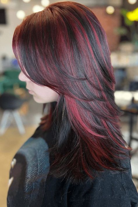 Black And Burgundy Highlights, Red Burgundy Balayage Hair, Wine Red Hair Highlights On Black Hair, Hair Color Ideas Red And Brown, Red And Black Hair Highlights, Dark Brunette Hair With Red Highlights, Dark Highlights On Dark Hair, Dark Red Chunky Highlights, Red Strands In Brown Hair