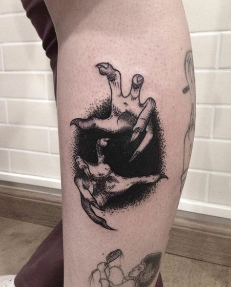 Mis demonios Satanic Tattoo, Dark Tattoo Ideas, Stammestattoo Designs, Evil Tattoos, Scary Tattoos, 4 Tattoo, Nordic Tattoo, Creepy Tattoos, Geniale Tattoos