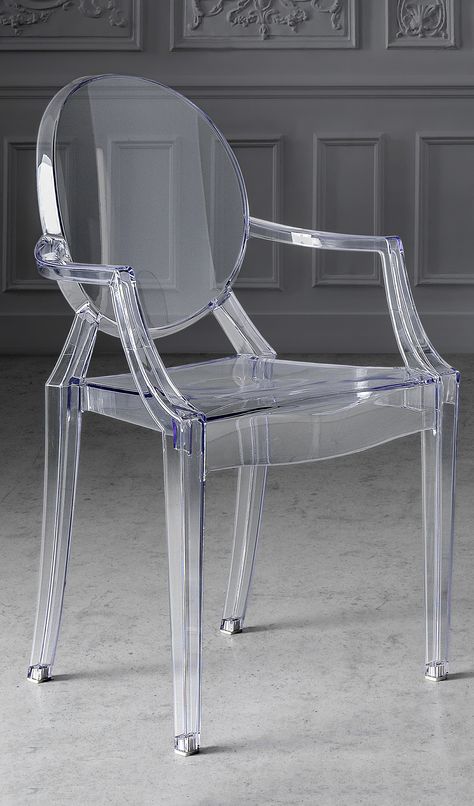 Transparent ghost chair in design style - perfect for dining room or kitchen Ghost Chairs Dining Room, Ghost Chair Dining Room, Transparent Furniture, Clear Chair, Acrylic Bedroom, Arizona Decor, Glass Chair, Transparent Chair, Clear Chairs