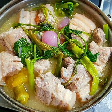 Sinigang na Liempo Sinigang Aesthetic, Pork Sinigang Recipe, Sinigang Soup, Filipino Seafood, Pork Sinigang, Sinigang Recipe, Phillipino Food, Philippine Food, Pork Steak Recipe