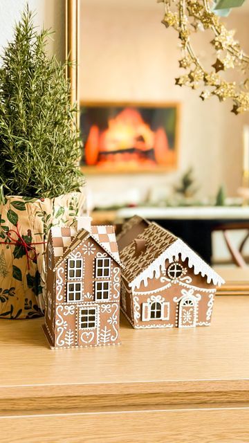 Terracotta Gingerbread House, Diy Faux Gingerbread House, Dollhouse Into Gingerbread House, Gingerbread House Pottery, Clay Gingerbread House Cookie Jar, Work Cubicle Decor, Diy Puffy Paint, Ginger Bread House Diy, Gingerbread Diy