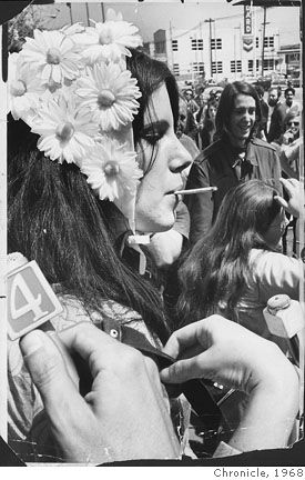 Summer of Love: 40 Years Later / 1967: The stuff that myths are made of | Full Page Rock Club, Woodstock 1969, Moda Hippie, Boho Chique, Hippie Movement, Joan Baez, Flowers In Her Hair, Joe Cocker, Hippie Chick