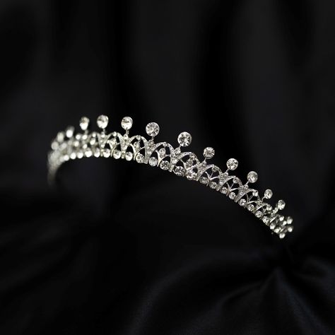 Tiara Simple, Simple Tiara, Dainty Tiara, Small Tiara, Elegant Tiara, Simple Crown, Queen Tiara, Tiara Accessories, Tiara Silver