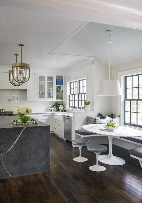 Liz Caan, Modern Breakfast Nook, Kitchen Lighting Over Table, Saarinen Dining Table, Kitchen Breakfast Nooks, Breakfast Nooks, Gray And White Kitchen, Kitchen Nook, Kitchen Island Design