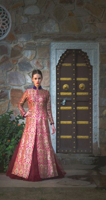 1446141162_image Broket Kurta Design, Jacket Lehenga, Kurta Design, Cocktail Outfit, Brocade Dresses, Wedding Winter, Kurti Designs Party Wear, Indian Designer Outfits, Saree Dress