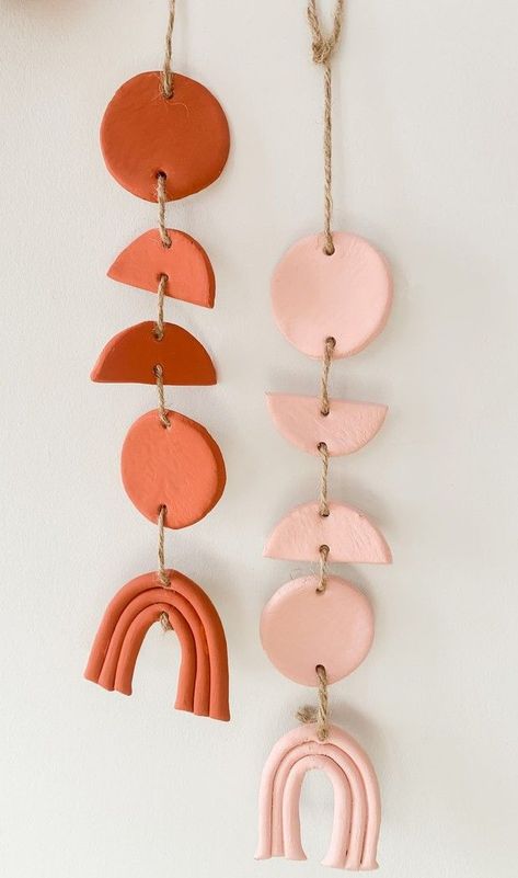 Make your own boho wall hangings with Kara Madeline‘s DIY air-dry clay wall hanging. She shows you how to craft this piece and it’s even easier than you think. How To Color Air Dry Clay, Clay Wall Hangings, Dry Clay Ideas, Air Dry Clay Ideas, Clay Wall Hanging, Ladybug Crafts, Clay Magnets, Creative Shop, Diy Air Dry Clay