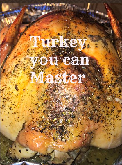 How to Cook a Turkey #thanksgiving #turkey Cook A Turkey, Roast Turkey, Turkey Recipes Thanksgiving, Turkey Dinner, Cooking Turkey, Thanksgiving Feast, Roasted Turkey, Holiday Cooking, Learn To Cook