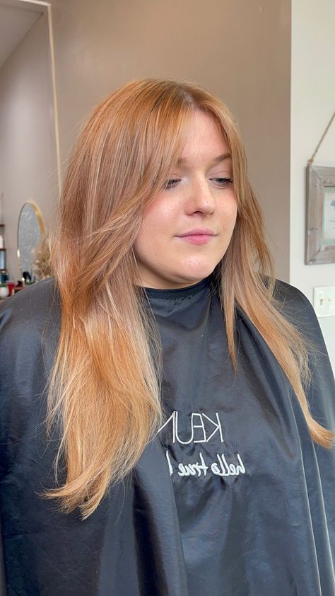 Pale Copper Blonde Hair, Golden Ginger Blonde Hair, Copper Dirty Blonde Hair, Balayage On Ginger Hair, Ginger Balayage Blonde, Light Ginger Hair Strawberry Blonde, Ginger Hair Balayage, Ginger Blonde Balayage, Blonde To Ginger Before And After