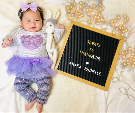 Monthly Milestone Letter Board, 4 Months Baby Caption, 4 Months Letter Board Baby, 4 Month Old Baby Pictures, Babyshoot Ideas, Milestone Ideas, Monthly Ideas, Baby Captions, 4 Month Old Baby