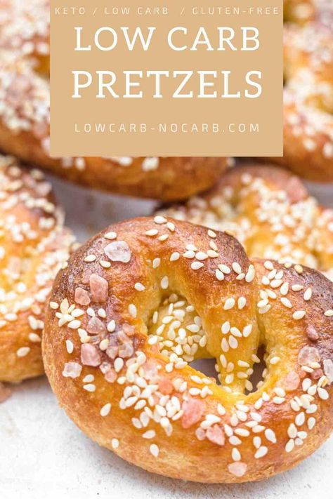 Keto Pretzels, Keto Dough, Low Carb Cheese Sauce, Pretzel Twist, Fathead Dough Recipe, Gluten Free Soft Pretzels, Pregnancy Recipes, Thm Snacks, Keto Crackers