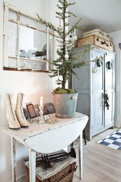 Vibeke Design, Deco Champetre, Shabby Chic Christmas, Chic Christmas, Shabby Chic Homes, Chic Home, Christmas Inspiration, Shabby Chic Decor, Home Decor Tips