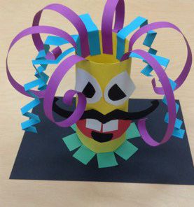 Expressive Paper Sculpture – Elementary Art Lab Paper Sculpture Art, 3rd Grade Art Lesson, Third Grade Art, 3d Art Projects, Sculpture Art Projects, Sculpture Lessons, Paper Art Sculpture, 4th Grade Art, 3rd Grade Art