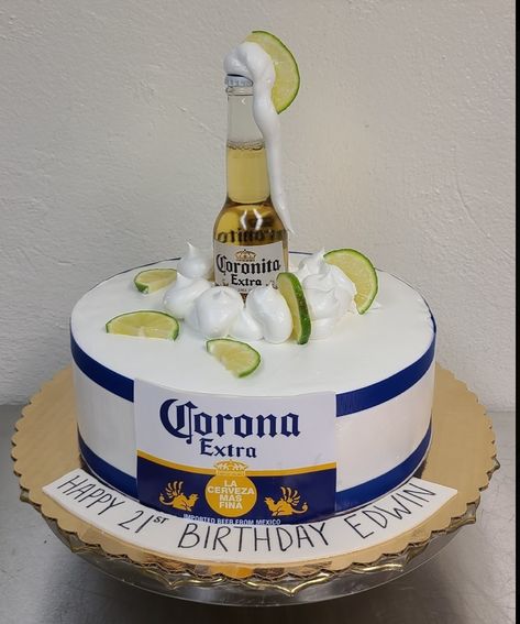 Beer Bucket Cake, Beer Themed Cake, Beer Bottle Cake, 21st Birthday Cake For Guys, Brownies Decorados, Birthday Beer Cake, Bottle Cake, 21st Birthday Cakes, Beer Cake