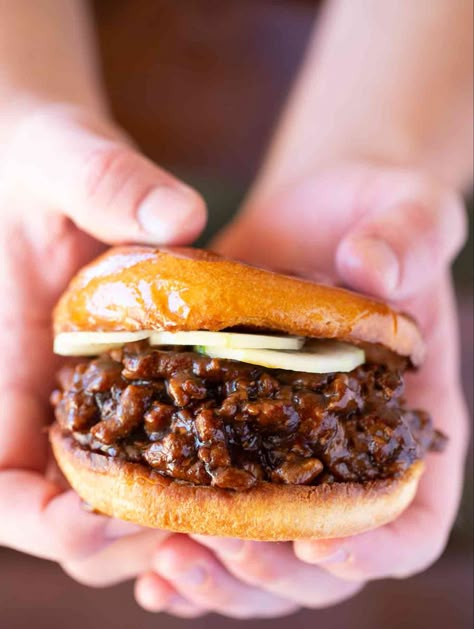 Teriyaki Pork Sloppy Joes made with ground pork and teriyaki sauce are the PERFECT combo of sweet and messy on a toasted brioche bun, ready in only 20 minutes!  #teriyaki #pork #sloppyjoes #dinner #sandwich #dinnerthendessert Pork Sloppy Joes, Sloppy Joe Recipes, Dinner Sandwich, Teriyaki Pork, Sloppy Joe Recipe, Roast Beef Sandwich, Ground Pork Recipes, Dinner Then Dessert, Brioche Bun