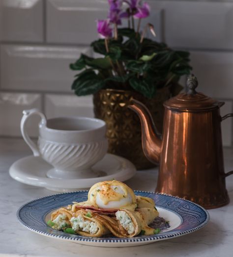 Recipe for sous vide eggs benedict with chive crepes. Chive Crepes, Sous Vide Eggs, Sous Vide Egg, Crepe Pan, Canadian Bacon, Cream Cheese Eggs, Mascarpone Cheese, Poached Eggs, Eggs Benedict