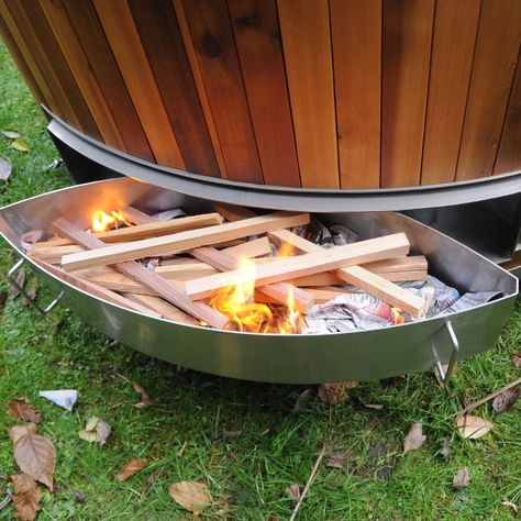 Wood Fired Spa, Wood Fired Hot Tub, Wood Tub, Diy Wood Stove, Wood Heat, Barrel Sauna, Hot Tub Backyard, Small Tub, Soaker Tub