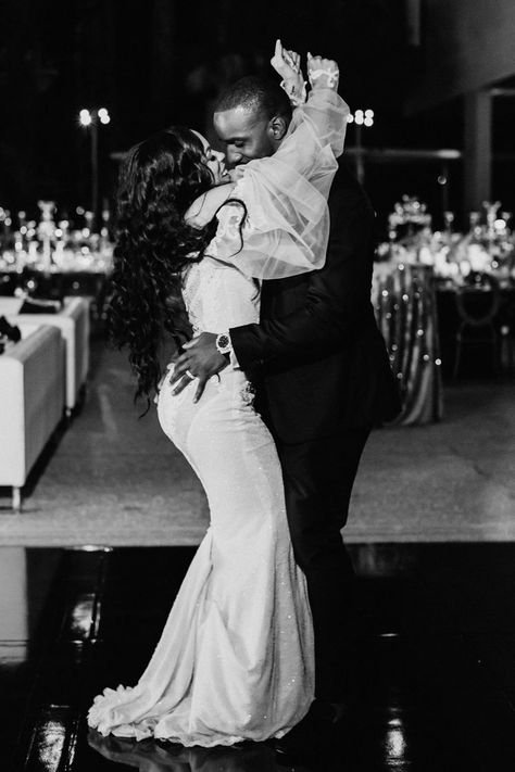 Black Wedding Pictures Couple, Black Wedding Pictures, Melanin Wedding, Black Love Wedding, Best First Dance Songs, Black People Weddings, Rich Wedding, Black Weddings, Barnyard Wedding