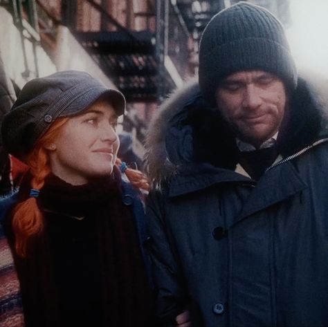 Clem And Joel, Eternal Sunshine Of The Spotless Mind Matching Icons, Film Pfp, Clementine Kruczynski, Clementine Eternal Sunshine, Meet Me In Montauk, Eternal Sunshine Of The Spotless Mind, Music Poster Ideas, Indie Films