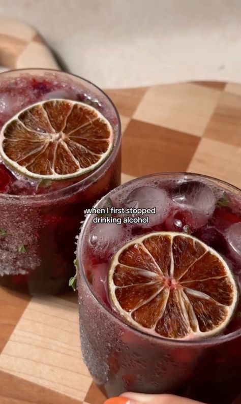 Fall Mocktail Recipes 2023: Sip Cozy & Satisfying Non-Alcoholic Bevs – StyleCaster Winter Mocktails, Ranch Water, Sweet Matcha, Mulled Apple Cider, Blueberry Mojito, Mocktail Recipes, Drink Recipes Nonalcoholic, Pumpkin Spice Season, Cherry Juice