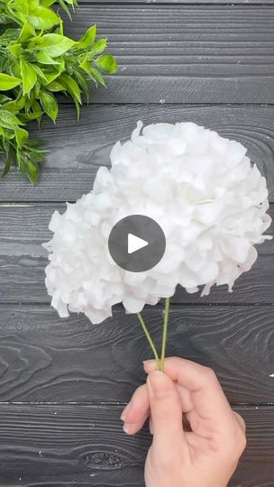 Easy Tissue Paper Flowers, Tissue Paper Flowers Diy, Paper Craft Tutorials, Tissue Paper Flowers, Craft Tutorial, Paper Flowers Diy, How To Make Light, Flowers Diy, Paper Crafts Diy