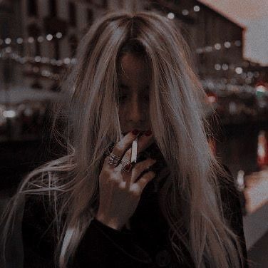 Rabastan Lestrange, Blonde Aesthetic, Blonde Hair Girl, Mysterious Girl, Dark Romance Books, Blonde Women, Feminine Aesthetic, Character Aesthetic, Blonde Girl