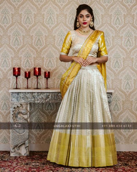 South Indian Lehenga Choli, South Indian Lehenga, Silk Half Saree, Saree Color Combinations, Function Dresses, Sarees For Girls, Half Saree Lehenga, Indian Lehenga Choli, Saree Lehenga