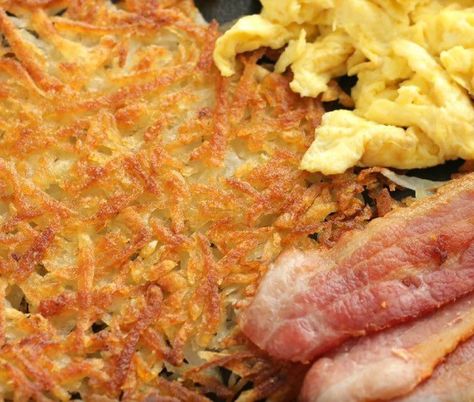 Diner Hashbrown Recipes, Diner Style Hashbrowns, Restaurant Hashbrowns At Home, Dennys Style Hashbrowns, Hash Brown Recipes Dinner, Restaurant Style Hashbrowns, Hash Brown Recipes, Shredded Hashbrown Recipes, Homemade Crispy Hash Browns