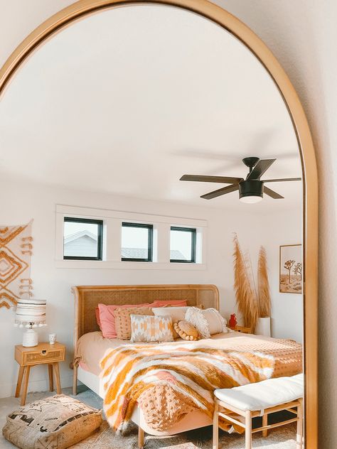 Redecorate Bedroom, Cozy Room Decor, Bedroom Decor Ideas, Dreamy Bedrooms, Teen Bedroom Decor, Room Makeover Bedroom, Dream Room Inspiration, Room Makeover Inspiration, Apartment Inspiration