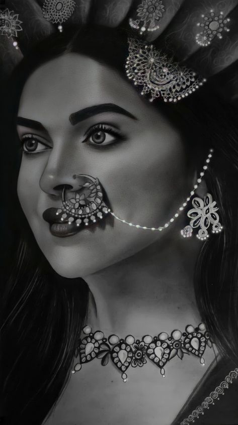 Sketches Pencil Realistic, Indian Pencil Sketches, Best Sketches Pencil Drawings, Art Sketches Portraits, Indian Celebrity Drawings, Potrait Paintings Pencil, Face Portrait Drawing Sketches, Portrait Sketches Realistic, Deepika Padukone Drawing