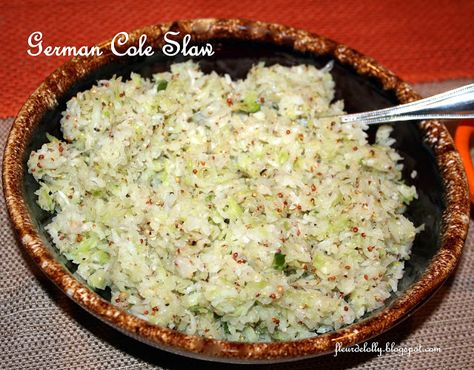 German Slaw Recipe, German Cole Slaw, German Slaw, German Coleslaw Recipe, German Coleslaw, Foreign Recipes, Hawaiian Crockpot, Sweet Hawaiian Crockpot Chicken Recipe, German Dishes