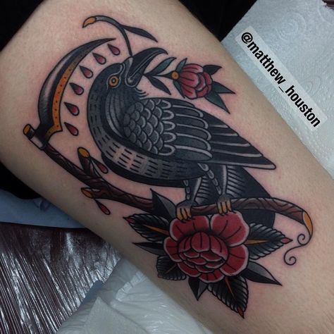 Big old bird on Mike who has been itching to get tattooed since Vancouver. Good things come to those who wait. #crow #Raven #rose #sythe #traditional #tattoo @sevendoorstattoo Traditional Tattoo Crow, Rabe Tattoo, Tatoo 3d, Crow Tattoo Design, Tato Tradisional, Vogel Tattoo, Design Dragon, Traditional Tattoo Sleeve, Crow Tattoo