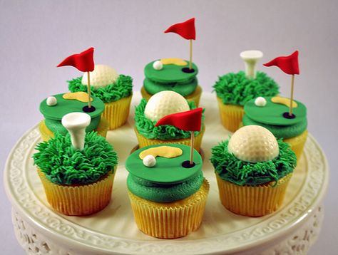 Creative_Cakes_By_Allison_Golf_cupcakes | Allison | Flickr Golf Cake Pops, Golf Themed Cakes, Golf Cupcakes, Golf Cookies, Sport Cupcakes, Golf Birthday Cakes, Fathers Day Cupcakes, Golf Cake, Tiny Cakes