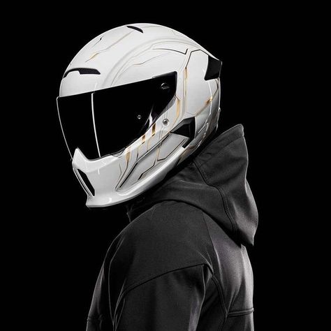 White Helmet Design, Ruroc Helmets, Bmw Helmet, White Motorcycle Helmet, Sport Bike Helmets, Custom Bike Helmets, Moto Ninja, Harley Helmets, Bike Helmet Design