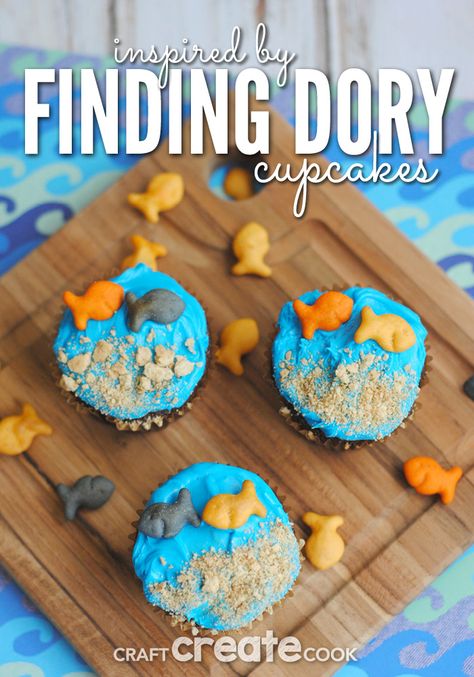 Nemo Cupcakes Ideas, Fun Cupcakes For Kids, Dory Cupcakes, Finding Dory Cupcakes, Dory Cake, Cupcakes For Kids, Finding Dory Birthday Party, Dory Birthday Party, Finding Dory Party