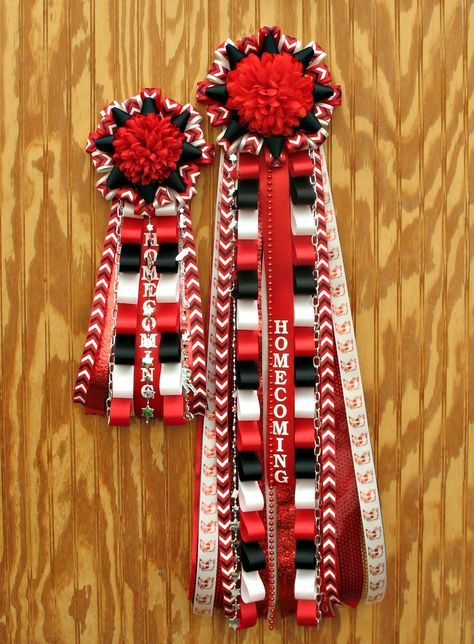 Roswell High School Homecoming Mum and Garter How To Make Mums, Big Homecoming Mums, Texas Mums, Diy Mums, Homecoming Mums Senior, Pink Mums, High School Homecoming, Homecoming Corsage, Texas Homecoming Mums