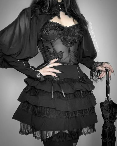 #gothic #dark #clothing #icon #aesthetic #notmypin Goth Dress Aesthetic, Goth Outfits Aesthetic, Clothing Icon, Goth Gown, Vampire Style, Dark Clothing, Goth Vampire, Goth Style, Dark Outfits