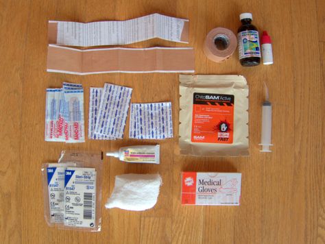 DIY first-aid kit and other essentials recommended by Andrew Skurka Backpacking First Aid Kit, Wilderness First Aid, Diy First Aid Kit, Backpacking Trips, Gear List, Ultralight Backpacking, Diy School Supplies, Backpacking Tips, Aid Kit