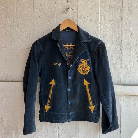 Retro Denim Outerwear With Snap Buttons, Vintage Denim Outerwear With Flap Pockets, Ffa Jacket Senior Pictures, Ffa Advisor, Ffa Jacket, Props Ideas, Ffa, Snap Button, Varsity Jacket