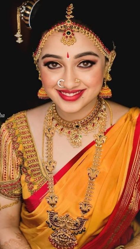 Mugurtham Hairstyle, Pellikuthuru Sarees, Iyengar Bride, Andal Kondai, Rani Haram, South Indian Hairstyle, Tamil Bride, Bharatanatyam Costume, Unique Wedding Colors