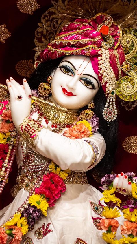 Beautiful Krishna, Krishna Image, Janmashtami Images, Shree Krishna Wallpapers, Lord Photo, Navratri Images, Little Krishna, Lord Krishna Hd Wallpaper, Peace Illustration