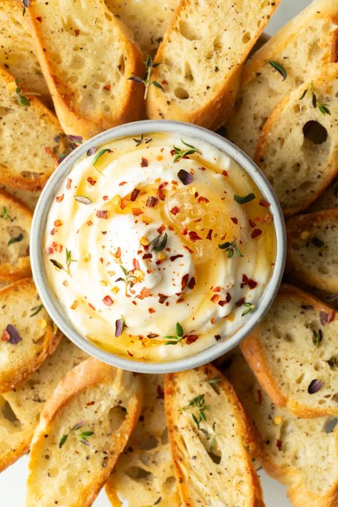 Best Whipped Ricotta (No-Cook 5 Minute Recipe) - Start with this fabulously easy recipe for tangy, creamy and dreamy whipped ricotta dip, then add your favorite sweet or savory toppings! Whipped Ricotta Dip, Whipped Ricotta Recipe, Italian Appetizers Easy, 5 Minute Recipe, Ricotta Dip, Southern Comfort Recipes, Comfort Recipes, Unique Appetizers, Sunny Anderson